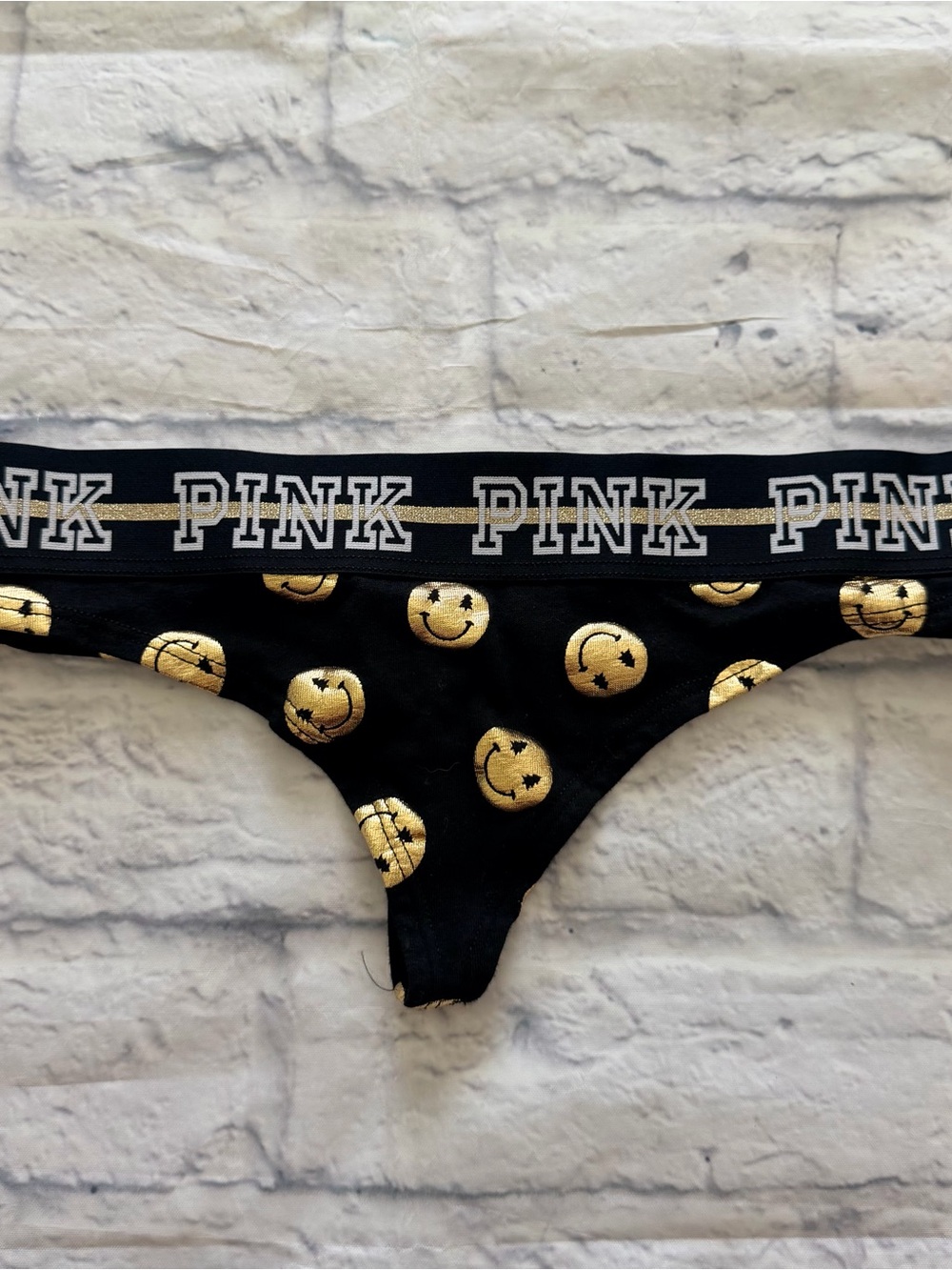 PINK Victoria’s Secret Thong S | NWOT Black Gold Smiley Metallic